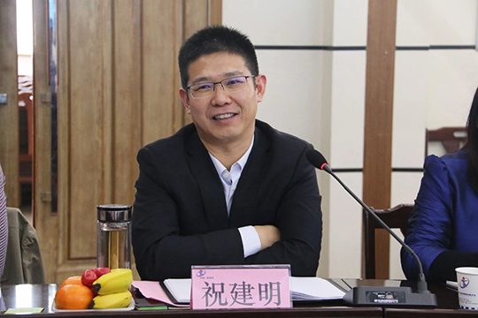 明博在线(中国)总经理祝建明发表讲话