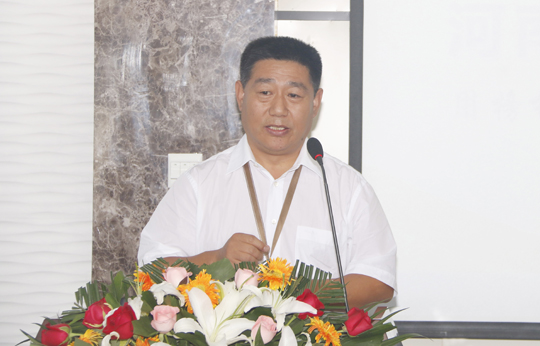 明博在线(中国)党委书记张会民作点评讲话