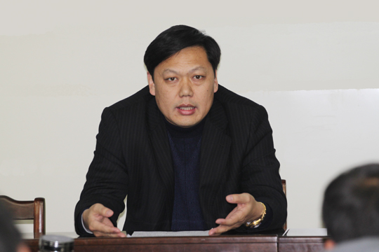 明博在线(中国)总经理牛小昌在会上向大家提出希望和要求