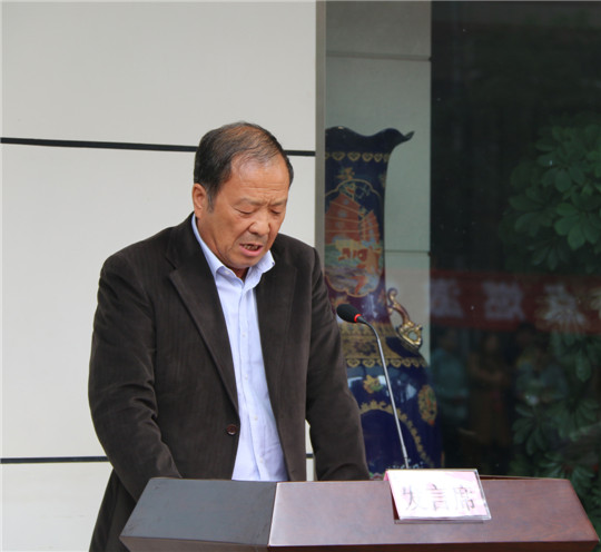 明博在线(中国)工会主席翟武汉作比赛总结发言