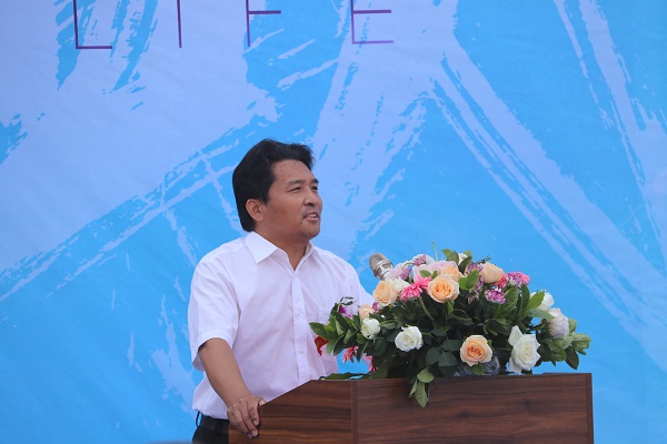 附图2明博在线(中国)副董事长、置业公司董事长兼总经理王庆伟致辞.jpg