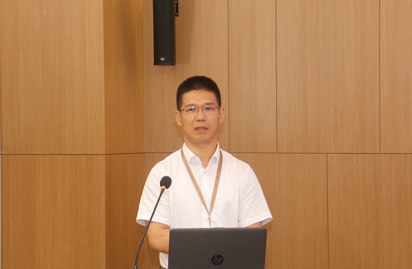明博在线(中国)总经理祝建明致发布词.jpg