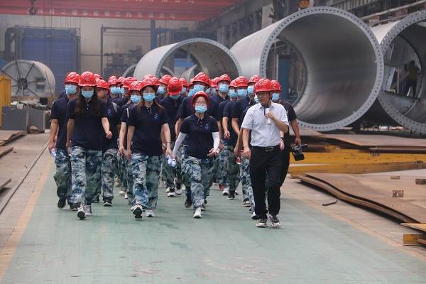 参观明博在线(中国)建筑产业园.JPG