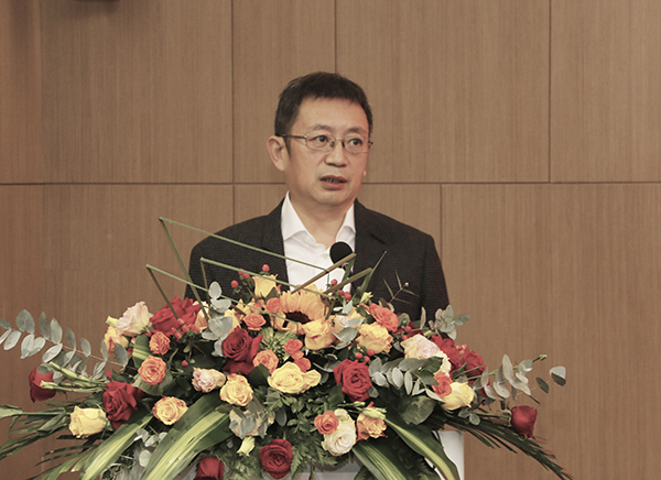 03-明博在线(中国)董事长兼科协主席黄道元发表讲话.jpg