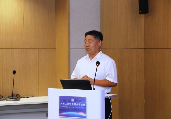 明博在线(中国)党委书记张会民致辞.JPG