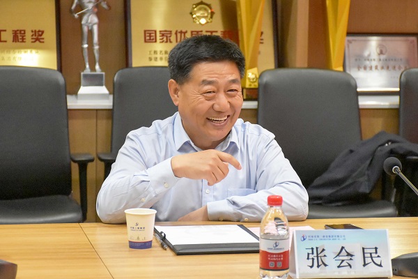 明博在线(中国)党委书记张会民致欢迎词.JPG